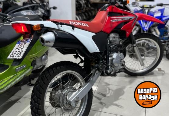 Motos - Honda XR TORNADO  250 2016 Nafta 15500Km - En Venta