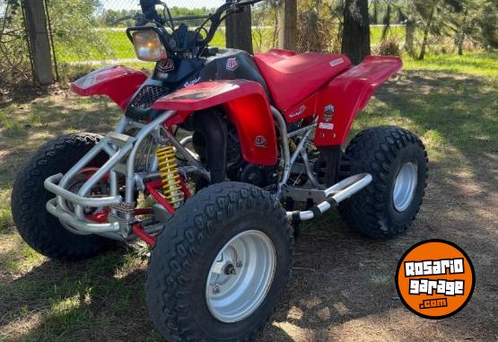 Cuatris y UTVs - Yamaha YFS BLASTER 200 1997 Nafta 111Km - En Venta