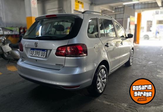 Autos - Volkswagen SURAN CONFORTLINE 2019 Nafta 100000Km - En Venta