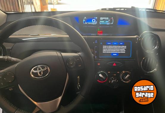 Autos - Toyota ETIOS XLS 2021 Nafta 18000Km - En Venta