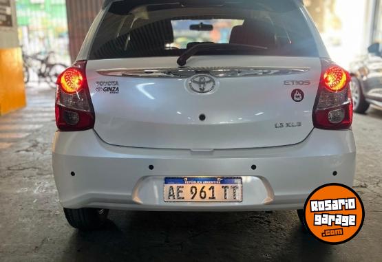 Autos - Toyota ETIOS XLS 2021 Nafta 18000Km - En Venta