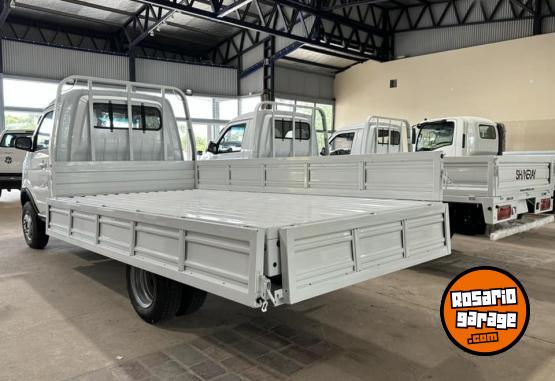 Camiones y Gras - SHINERAY T30 C/S FULL ABS EBD CHASIS con DUALES p/2Ton. 0Km my2023. Los invitamos a realizar un test drive en ORIO HNOS, SAN GENARO, CONCESIONARIO OFICIAL SHINERAY. - En Venta