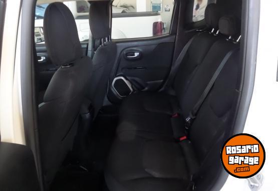 Camionetas - Jeep renegade sport 1.8 2018 Nafta 45000Km - En Venta