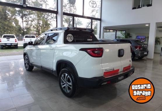 Camionetas - Fiat toro freedom 4x4 2017 Diesel 136000Km - En Venta