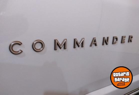 Camionetas - Jeep JEEP Commander Overland 2.0 TD 2024 Diesel 0Km - En Venta