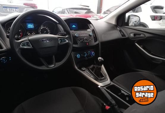 Autos - Ford FOCUS 1.6 S 2017 Nafta 60000Km - En Venta