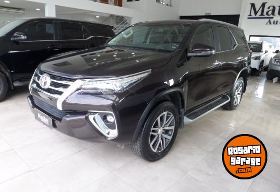 Camionetas - Toyota SW4 2.8 Srx  4x4 7as At 2019 Diesel 74500Km - En Venta