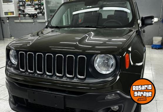 Camionetas - Chrysler RENEGADE SPORT 2017 Nafta 90000Km - En Venta