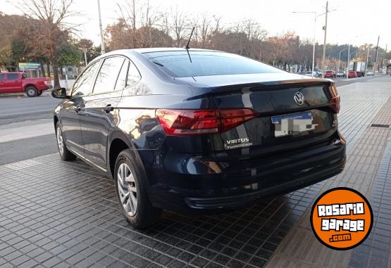 Autos - Volkswagen VIRTUS TRENDLINE 2018 Nafta 75000Km - En Venta