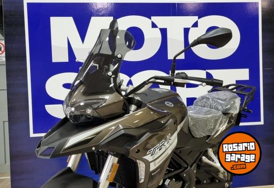 Motos - Benelli TRK 251 2024 Nafta 0Km - En Venta