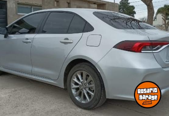 Autos - Toyota Corolla XLI CVT 2021 Nafta 59000Km - En Venta