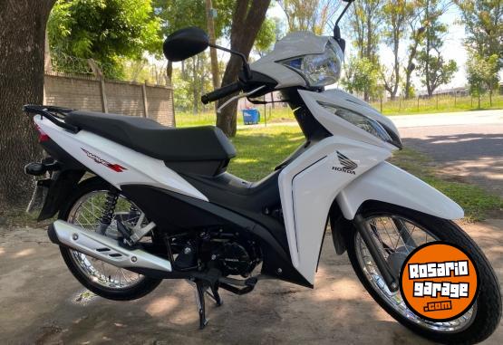 Motos - Honda Wave cb Twister Titan fz 2023 Nafta 3500Km - En Venta