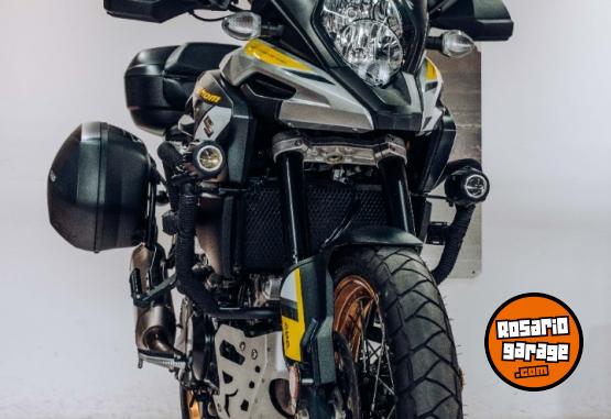 Motos - Suzuki V-STROM 1000 2018 Nafta 23800Km - En Venta