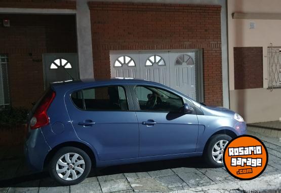 Autos - Fiat Palio atractive 5 ptas 2015 Nafta 1Km - En Venta