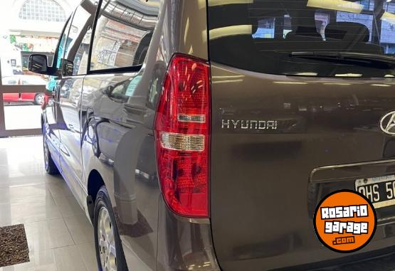 Utilitarios - Hyundai H1 2.5 Premium 1 2014 Diesel 130000Km - En Venta