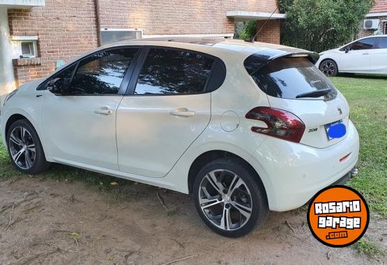 Autos - Peugeot 208 GT 2017 Nafta 59000Km - En Venta