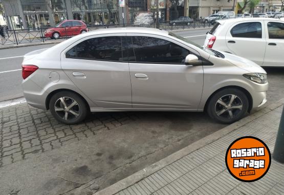 Autos - Chevrolet Prisma 2018 GNC 142000Km - En Venta