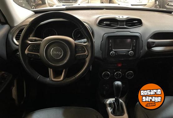 Camionetas - Jeep RENEGADE LONGITUDE 2.44X4 2016 Nafta 80000Km - En Venta