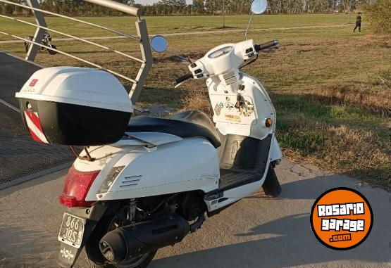 Motos - Kymco Like 2012 Nafta 30000Km - En Venta