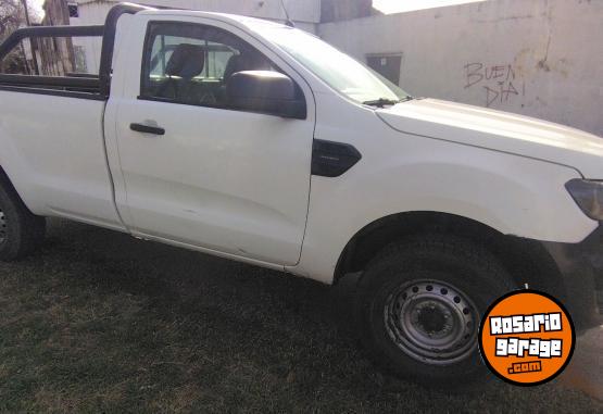 Camionetas - Ford Ranger 2019 Nafta 140000Km - En Venta