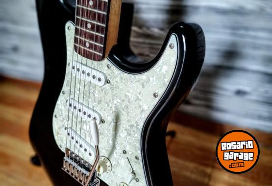 Instrumentos Musicales - Squier SE Special - En Venta