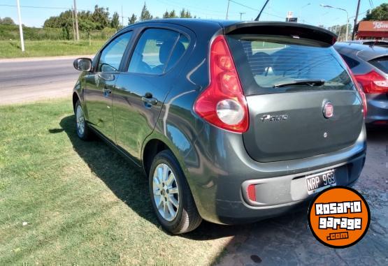 Autos - Fiat Novo palio 1.4 attractive 2014 Nafta 99000Km - En Venta