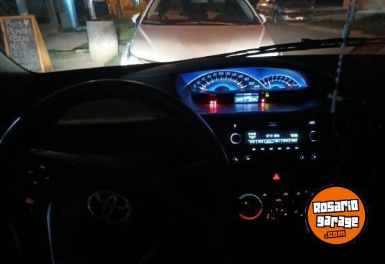 Autos - Toyota Etios xs 2015 Nafta 112000Km - En Venta