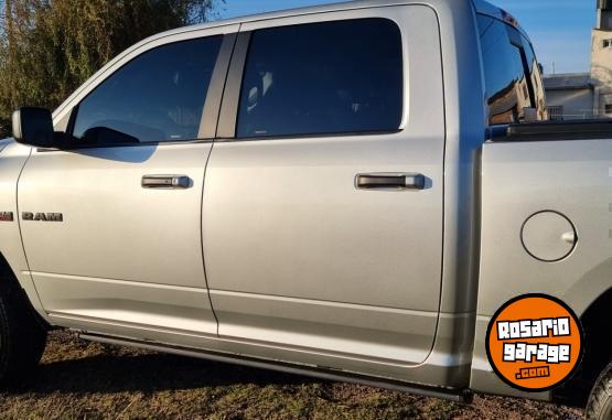 Camionetas - Dodge Ram 1500 2015 Nafta 96100Km - En Venta