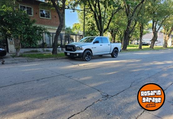 Camionetas - Dodge Ram 1500 2015 Nafta 96100Km - En Venta