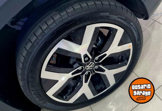 Autos - Volkswagen TAOS 250 TSI HIGHLINE BIT 2024 Nafta 0Km - En Venta