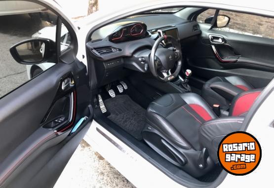 Autos - Peugeot 208 GTI 2018 Nafta 30500Km - En Venta