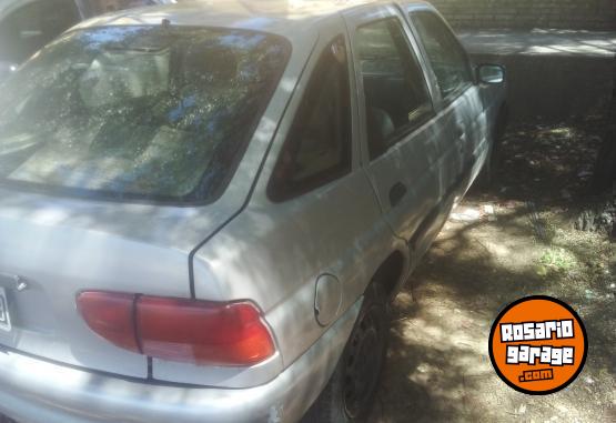 Autos - Ford Escort 2000 GNC 111111Km - En Venta