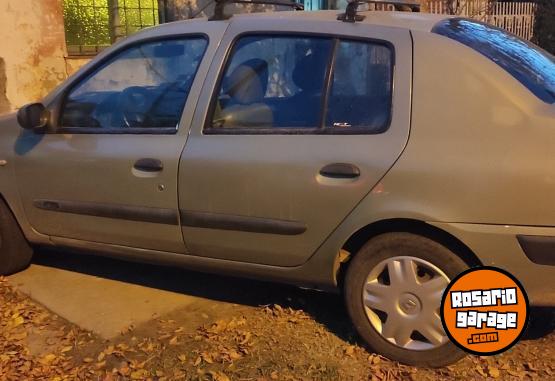 Autos - Renault Clio 5 puertas 2004 GNC 201000Km - En Venta