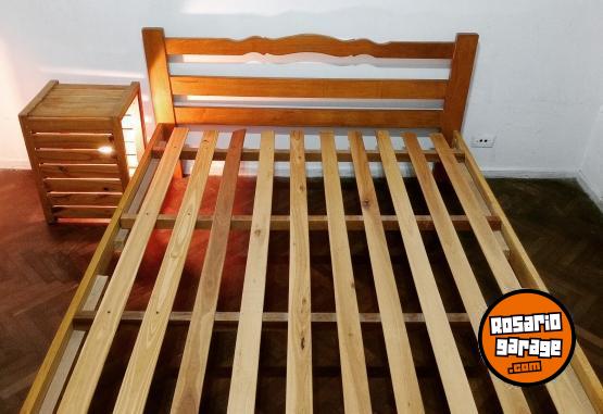 Hogar - Cama 2 plazas + mesa de luz + colchn lquido por mudanza. - En Venta