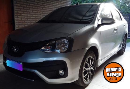 Autos - Toyota Etios xls 2018 Nafta 43000Km - En Venta