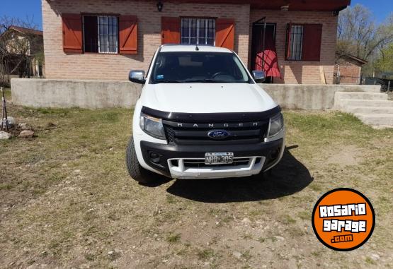 Camionetas - Ford Ranger 2.2 Safety 2014 Diesel 260000Km - En Venta