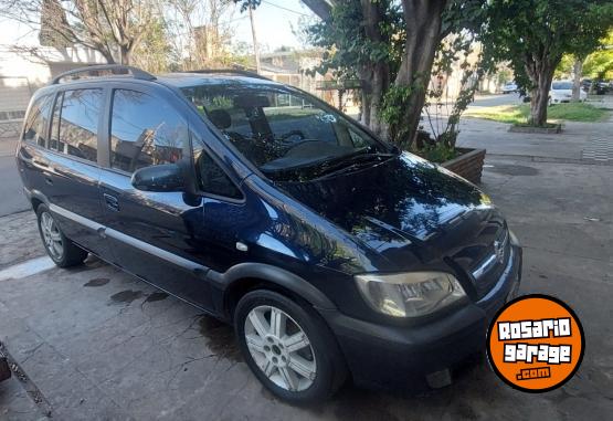 Autos - Chevrolet Zafira 2004 GNC 320000Km - En Venta