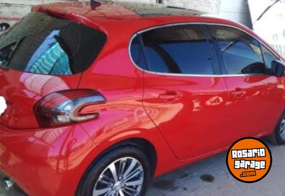 Autos - Peugeot 208 Feline 2017 Nafta 115000Km - En Venta