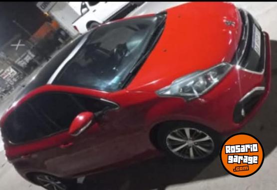 Autos - Peugeot 208 Feline 2017 Nafta 115000Km - En Venta