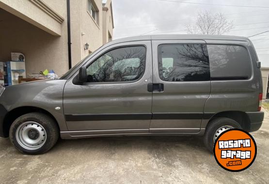 Utilitarios - Citroen Berlingo 2020 Diesel 80030Km - En Venta