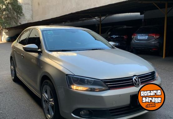 Autos - Volkswagen Vento 2.5 2014 Nafta 170000Km - En Venta