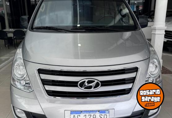 Utilitarios - Hyundai H1 2.5 Premium 2018 Diesel 110000Km - En Venta