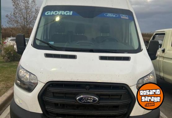 Utilitarios - Ford Transit 2023 Diesel 20000Km - En Venta