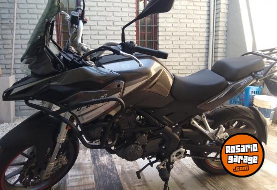 Motos - Benelli TRK 251 2022 Nafta 3100Km - En Venta