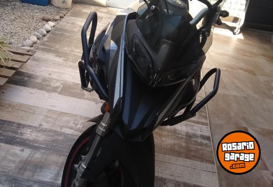 Motos - Benelli TRK 251 2022 Nafta 3100Km - En Venta