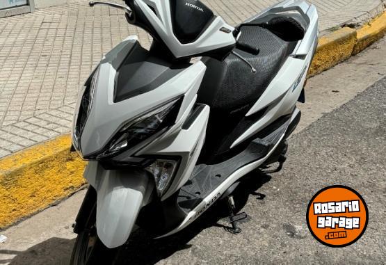 Motos - Honda Elite 2019 Nafta 5600Km - En Venta