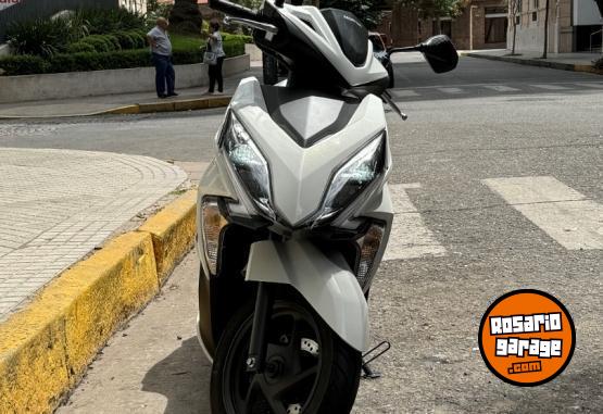 Motos - Honda Elite 2019 Nafta 5600Km - En Venta