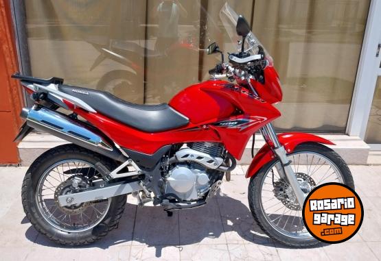 Motos - Honda Falcon 400 2015 Nafta 30000Km - En Venta