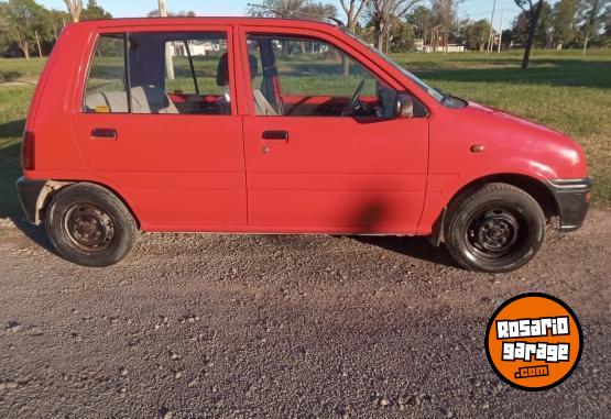 Autos - Daihatsu Cuore 1994 Nafta 111111Km - En Venta