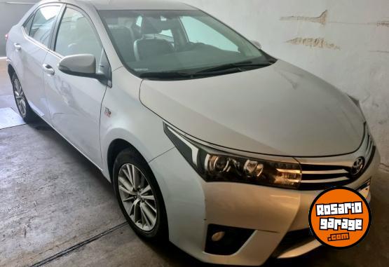 Autos - Toyota Corolla Seg 2016 Nafta 110800Km - En Venta